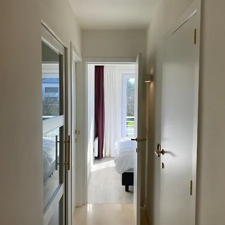 In Near The Sea Nieuwpoort