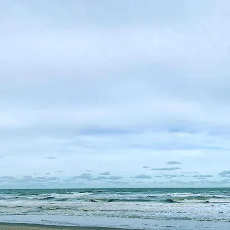 In Near The Sea * Nieuwpoort